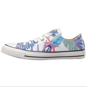 New Converse Chuck Taylor W 10.5 M 8.5